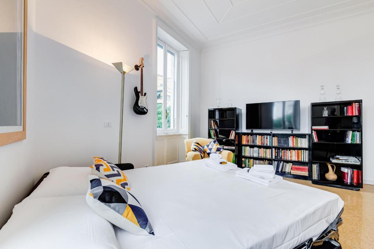 Apartment Bmga L Elegant Four-room Apt For 8 Guests In Prati Rom