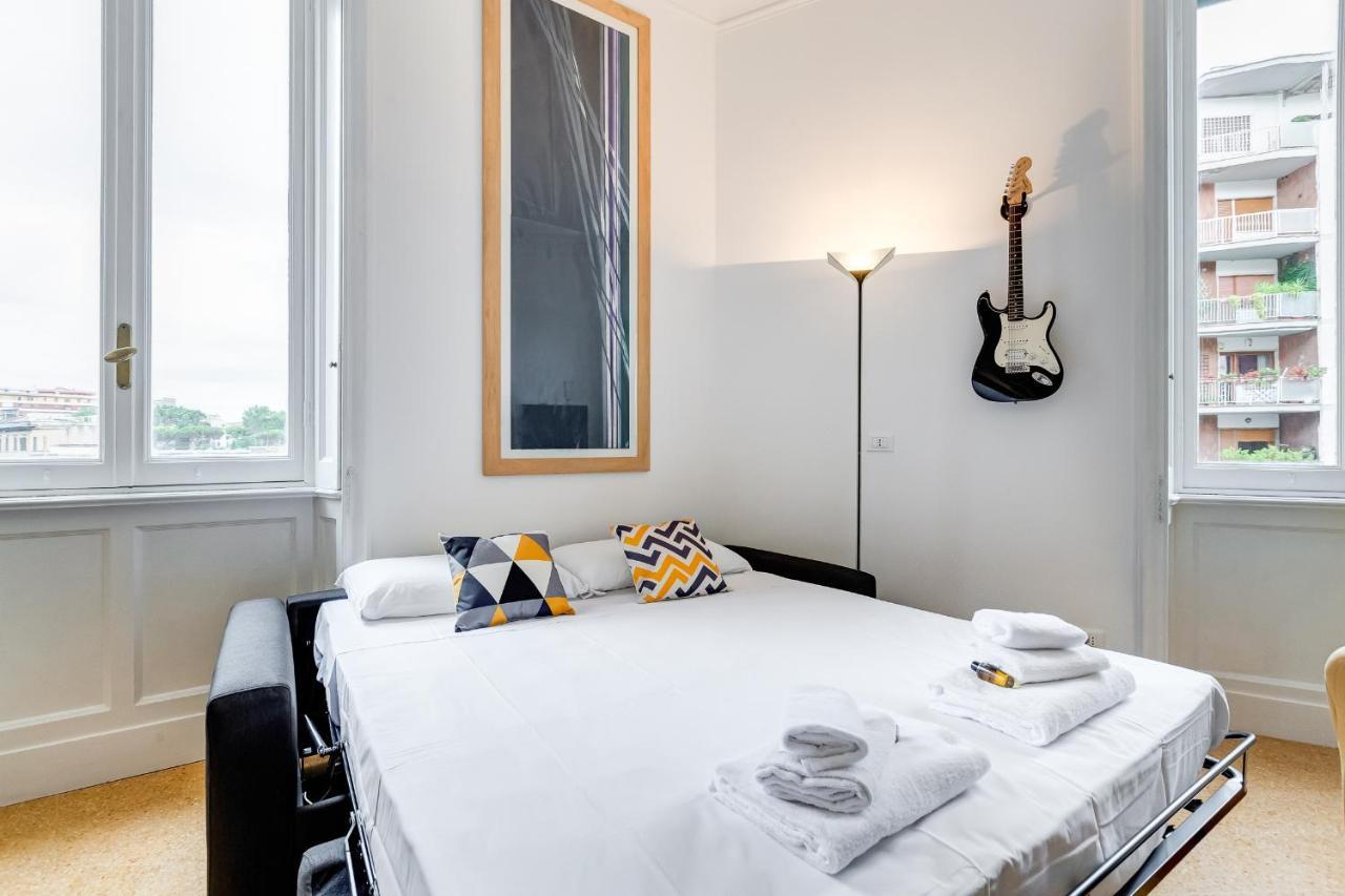 Bmga L Elegant Four-room Apt For 8 Guests In Prati * Rom