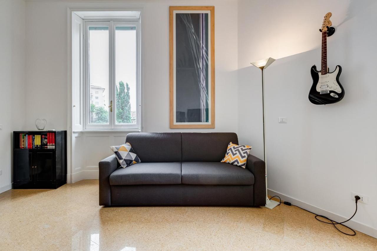 Bmga L Elegant Four-room Apt For 8 Guests In Prati Apartment Rom